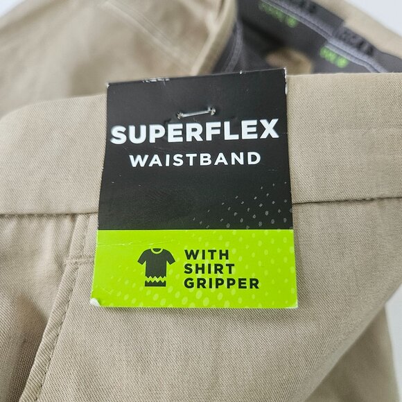 Haggar Premium Cool 18 Men's Shorts Sz 42 Khaki Straight Fit Superflex Waistband - Picture 7 of 10